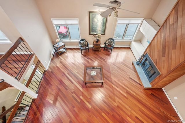 10 Omni Court, New City, NY 10956