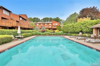 10 Omni Court, New City, NY 10956