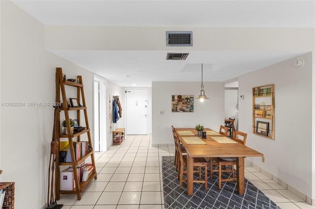 16175 Golf Club Rd 212, Weston, FL 33326