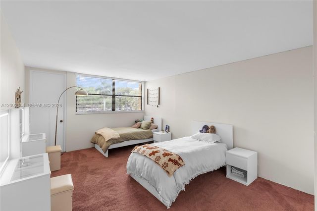 16175 Golf Club Rd 212, Weston, FL 33326