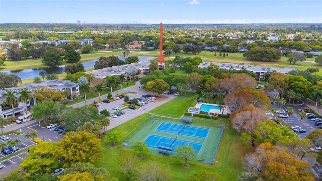 16175 Golf Club Rd 212, Weston, FL 33326