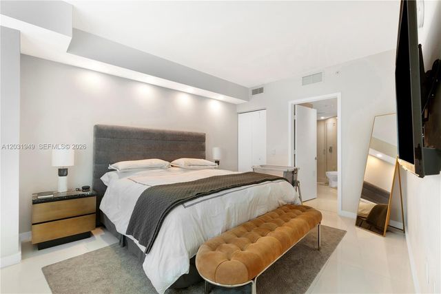 1100 S Miami Ave 3810, Miami, FL 33130