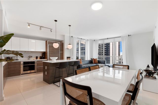 1100 S Miami Ave 3810, Miami, FL 33130
