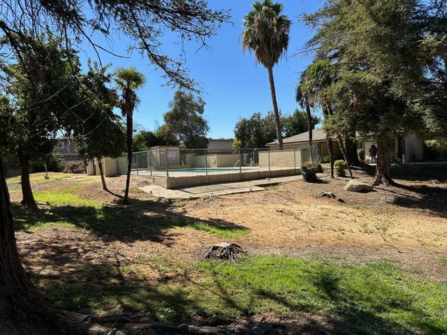 350 S Argyle Avenue # 101, Fresno, CA 93727