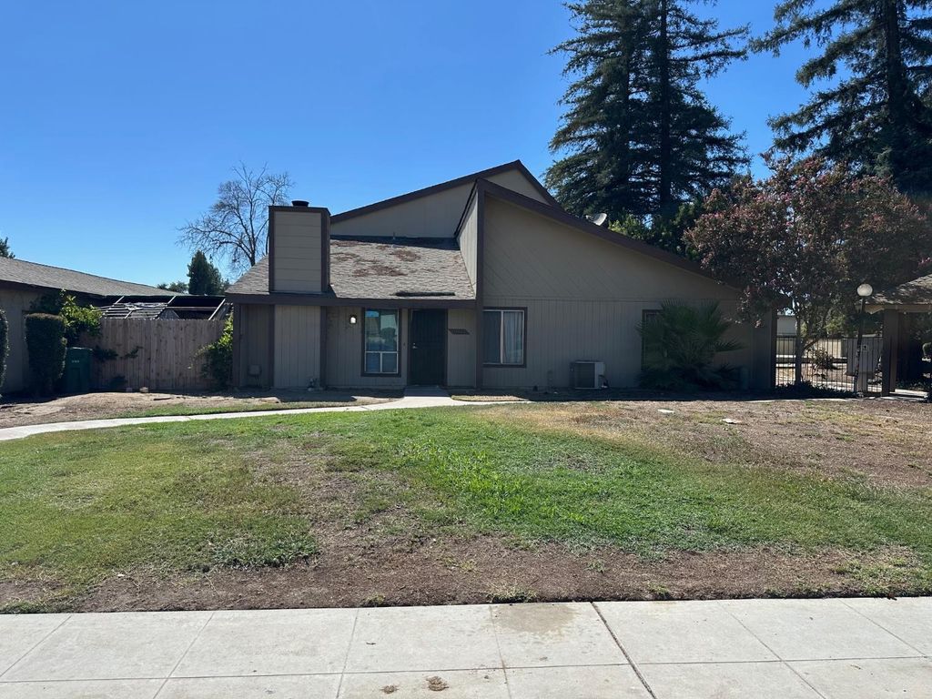 350 S Argyle Avenue # 101, Fresno, CA 93727