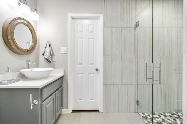 10601 Showboat CV, Austin, TX 78730