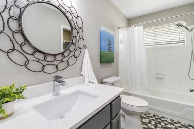 10601 Showboat CV, Austin, TX 78730