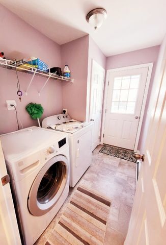 54 Linton Street, Nashua, NH 03060