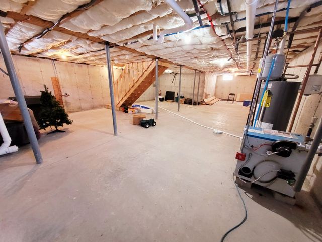 54 Linton Street, Nashua, NH 03060