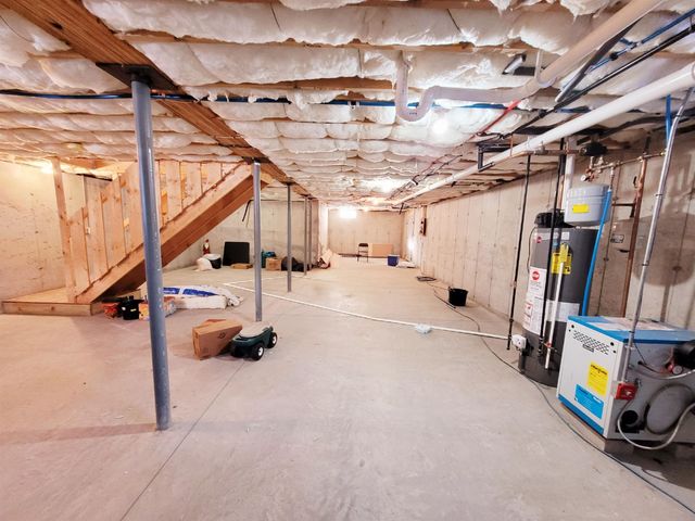 54 Linton Street, Nashua, NH 03060