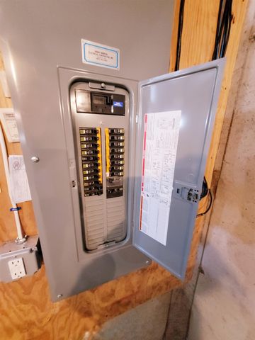 54 Linton Street, Nashua, NH 03060