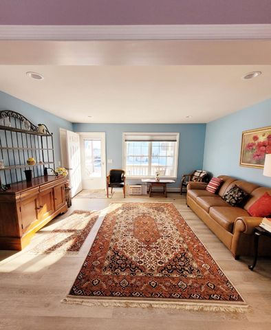 54 Linton Street, Nashua, NH 03060