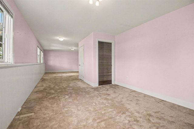 6589 Gracepoint Drive 77, Caledonia, MI 49316