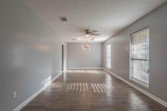 423 Gentilly Drive, Katy, TX 77450