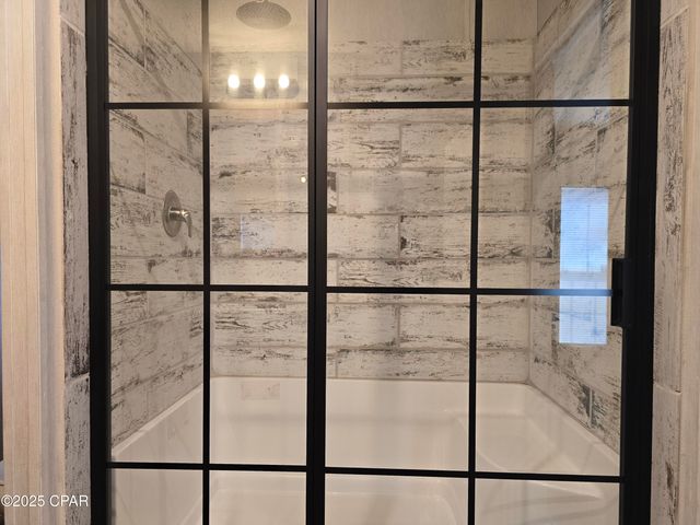 12319 Suncrest Drive, Fountain, FL 32438