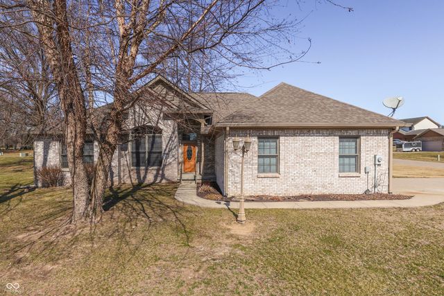 3392 Burns Boulevard, Martinsville, IN 46151