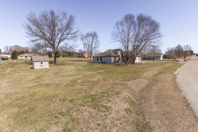 3392 Burns Boulevard, Martinsville, IN 46151