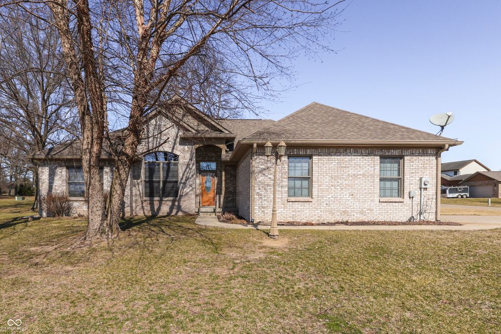 3392 Burns Boulevard, Martinsville, IN 46151