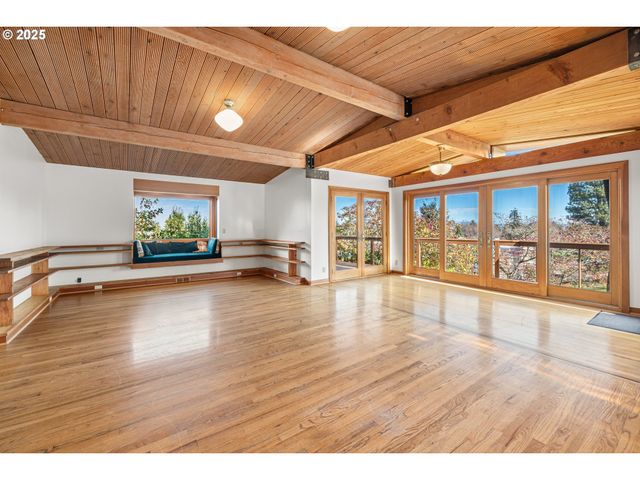 2705 Nw PETTYGROVE St, Portland, OR 97210