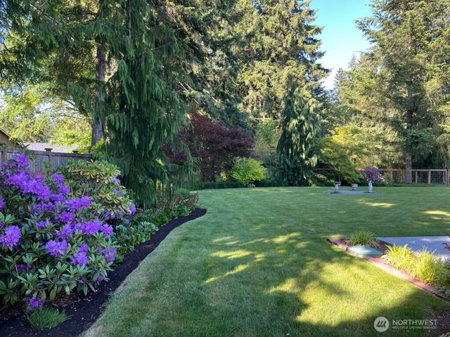 2901 S Bay Road NE, Olympia, WA 98506