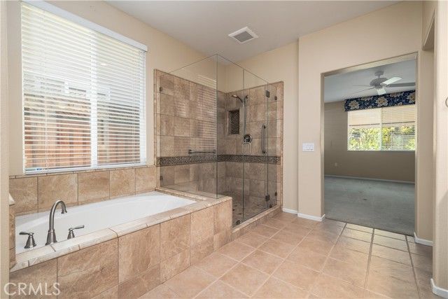 39483 Almaden Circle, Murrieta, CA 92563