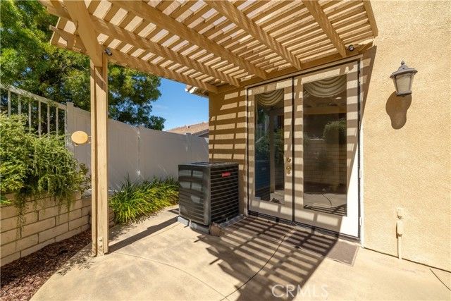 39483 Almaden Circle, Murrieta, CA 92563