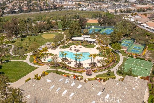 39483 Almaden Circle, Murrieta, CA 92563