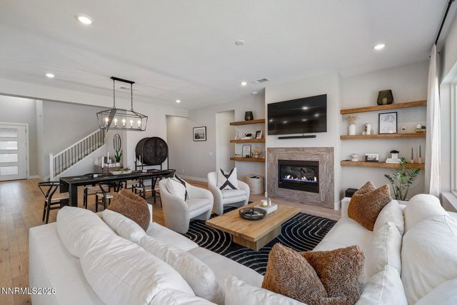 911 Solarium Drive, Reno, NV 89511