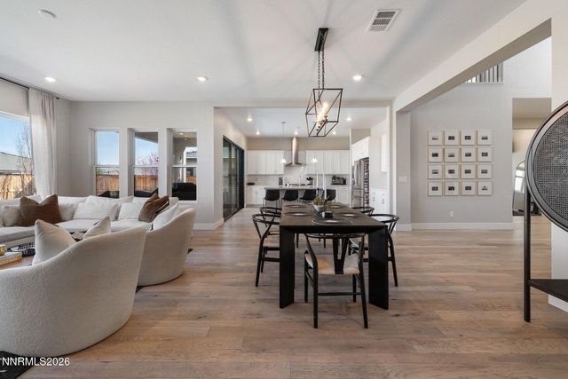 911 Solarium Drive, Reno, NV 89511