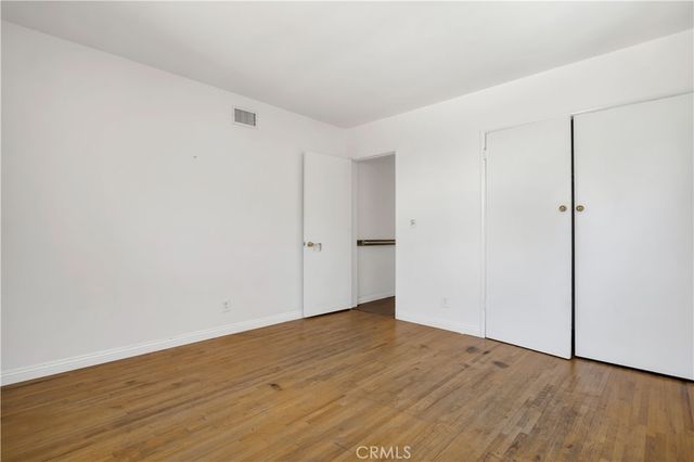 23635 Bessemer Street, Woodland Hills, CA 91367