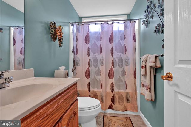 931 CAMBRIDGE DR, Manheim, PA 17545
