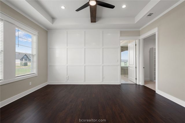 7844 Mathis Creek Drive, Bryan, TX 77808