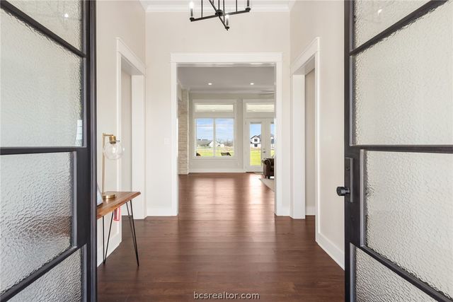 7844 Mathis Creek Drive, Bryan, TX 77808