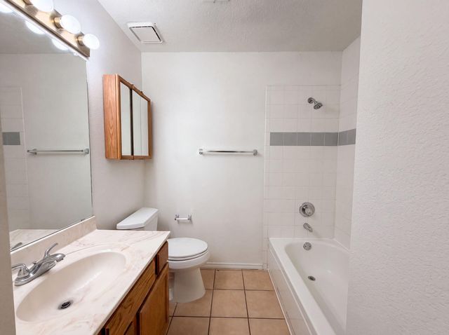 4417 Spanish Broom Court NW, Albuquerque, NM 87120