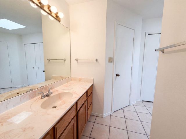 4417 Spanish Broom Court NW, Albuquerque, NM 87120