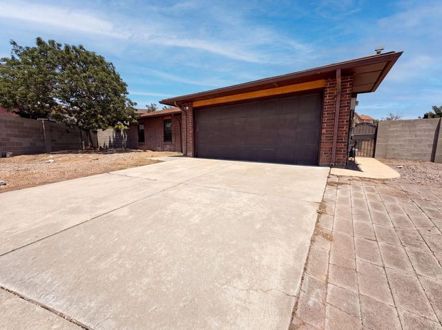 4417 Spanish Broom Court NW, Albuquerque, NM 87120