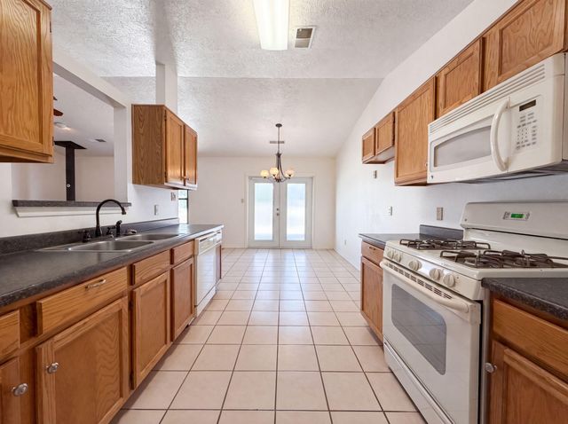 4417 Spanish Broom Court NW, Albuquerque, NM 87120