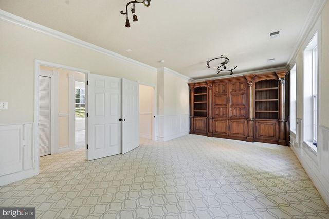 3209 SHOREVIEW RD, Triangle, VA 22172