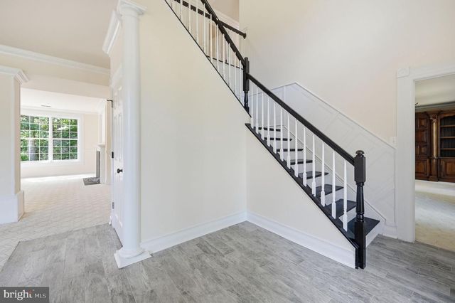 3209 SHOREVIEW RD, Triangle, VA 22172