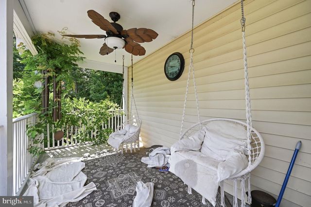 3209 SHOREVIEW RD, Triangle, VA 22172