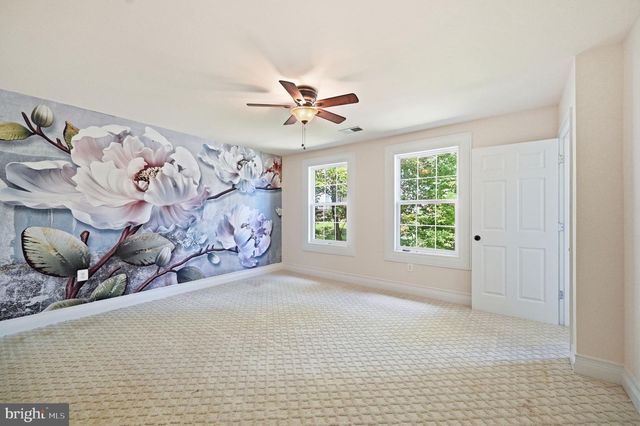 3209 SHOREVIEW RD, Triangle, VA 22172