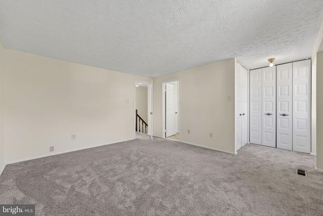 8123 STEEPLE CHASE CT, Springfield, VA 22153