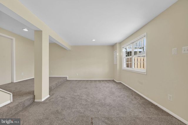 8123 STEEPLE CHASE CT, Springfield, VA 22153