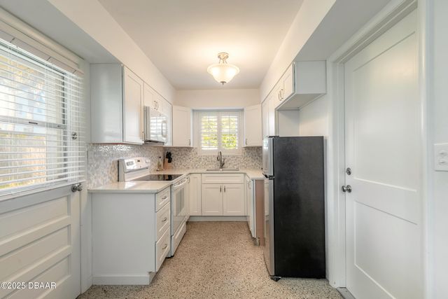 3948 Cardinal Boulevard, Port Orange, FL 32127