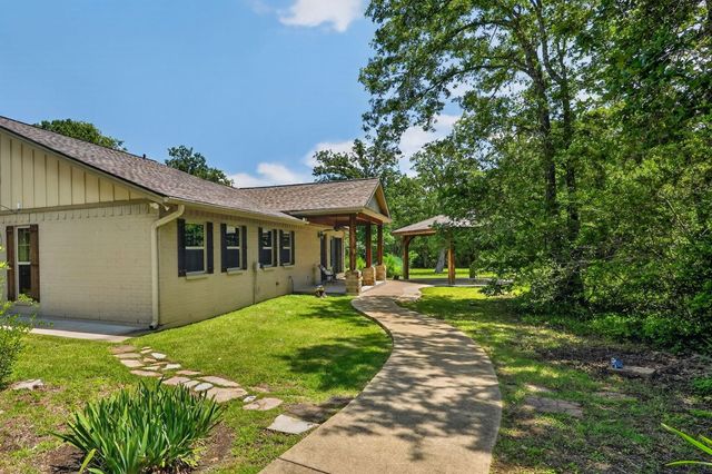 5680 Pratt Road, College Station, TX 77845