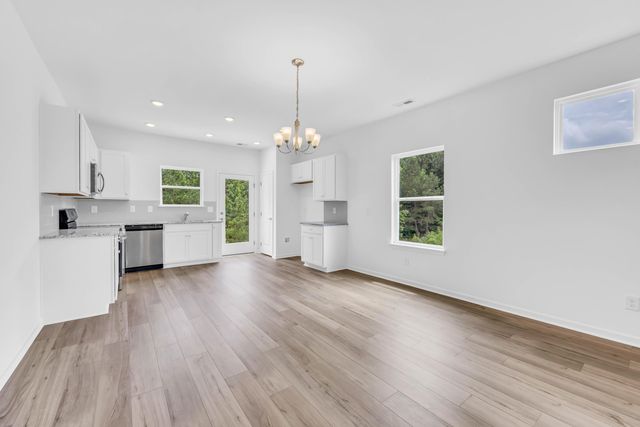 122 Andros Lp, Dalton, GA 30721