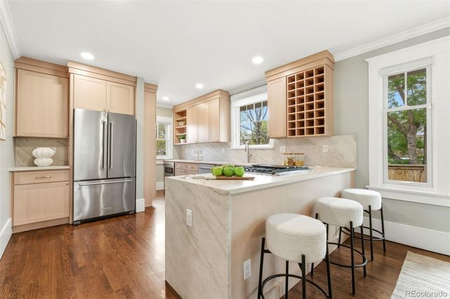 800 Monroe Street, Denver, CO 80206