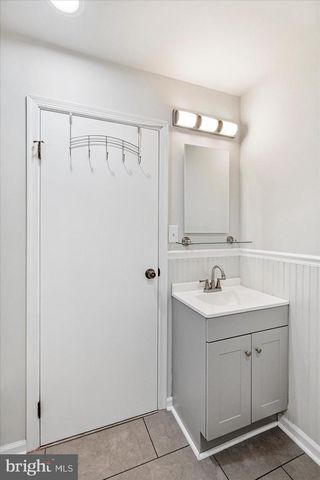 1225 WALL ST, Baltimore, MD 21230