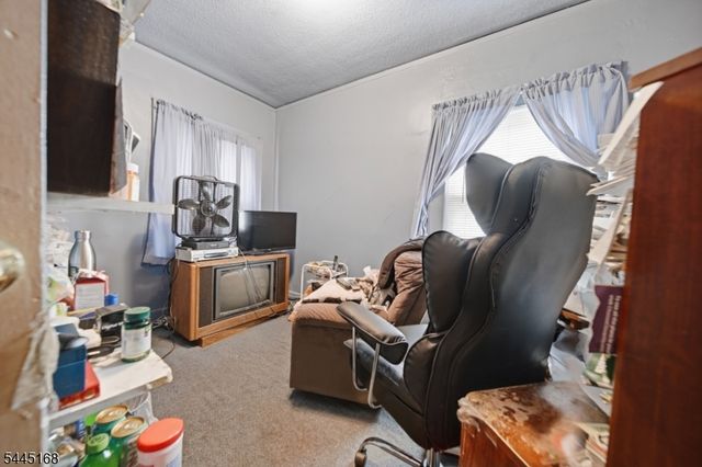 148 W End Ave, Englewood City, NJ 07631