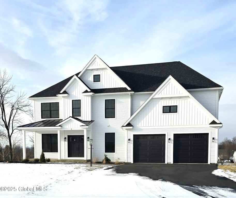 3 Faulkner Drive, Waterford, NY 12188